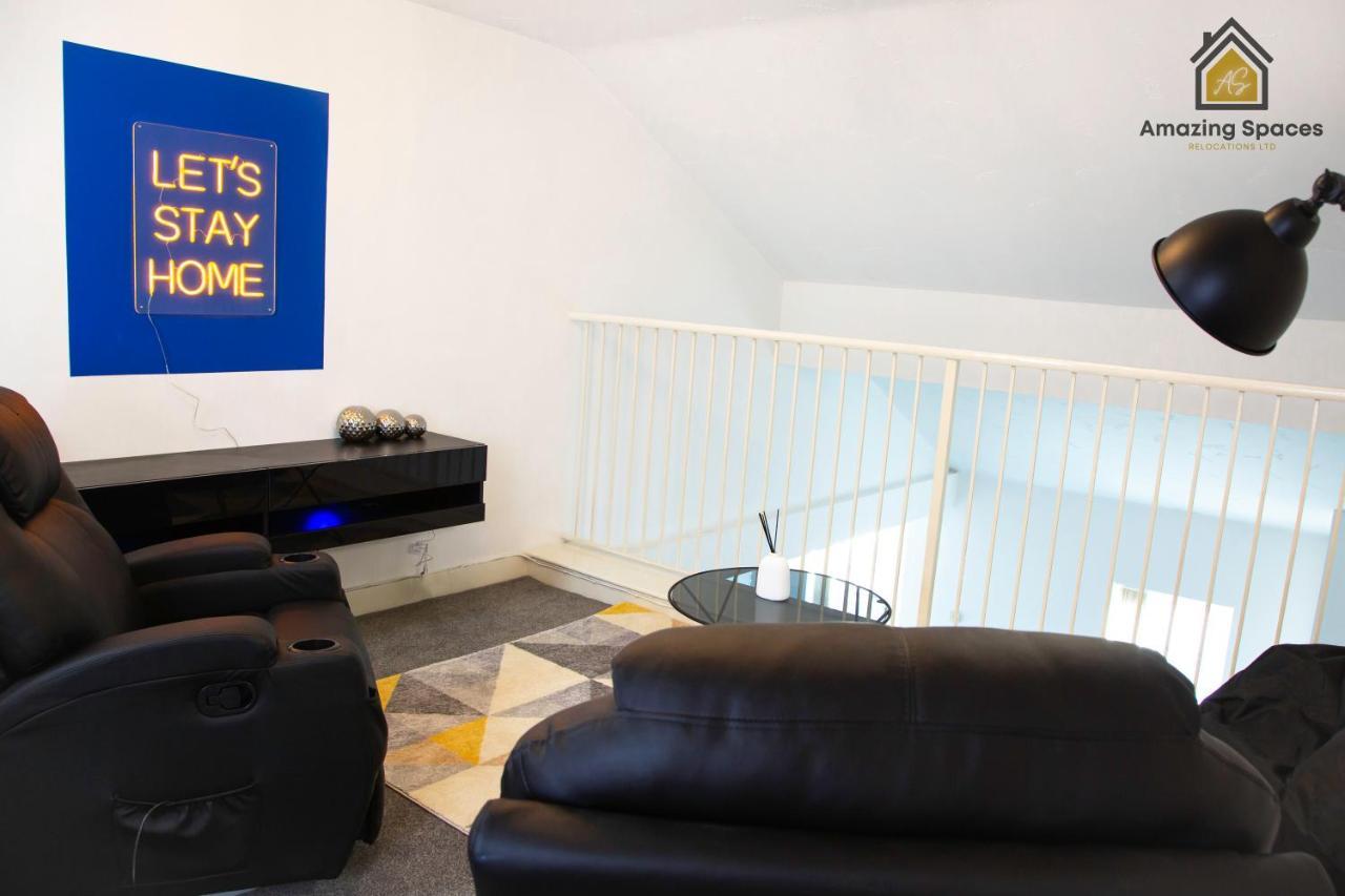 Large Unique 2 Bedroom Duplex Apartment With Private Parking & Free Wifi - Vat Qualifying By Amazing Spaces Relocations Ltd Warrington Eksteriør billede