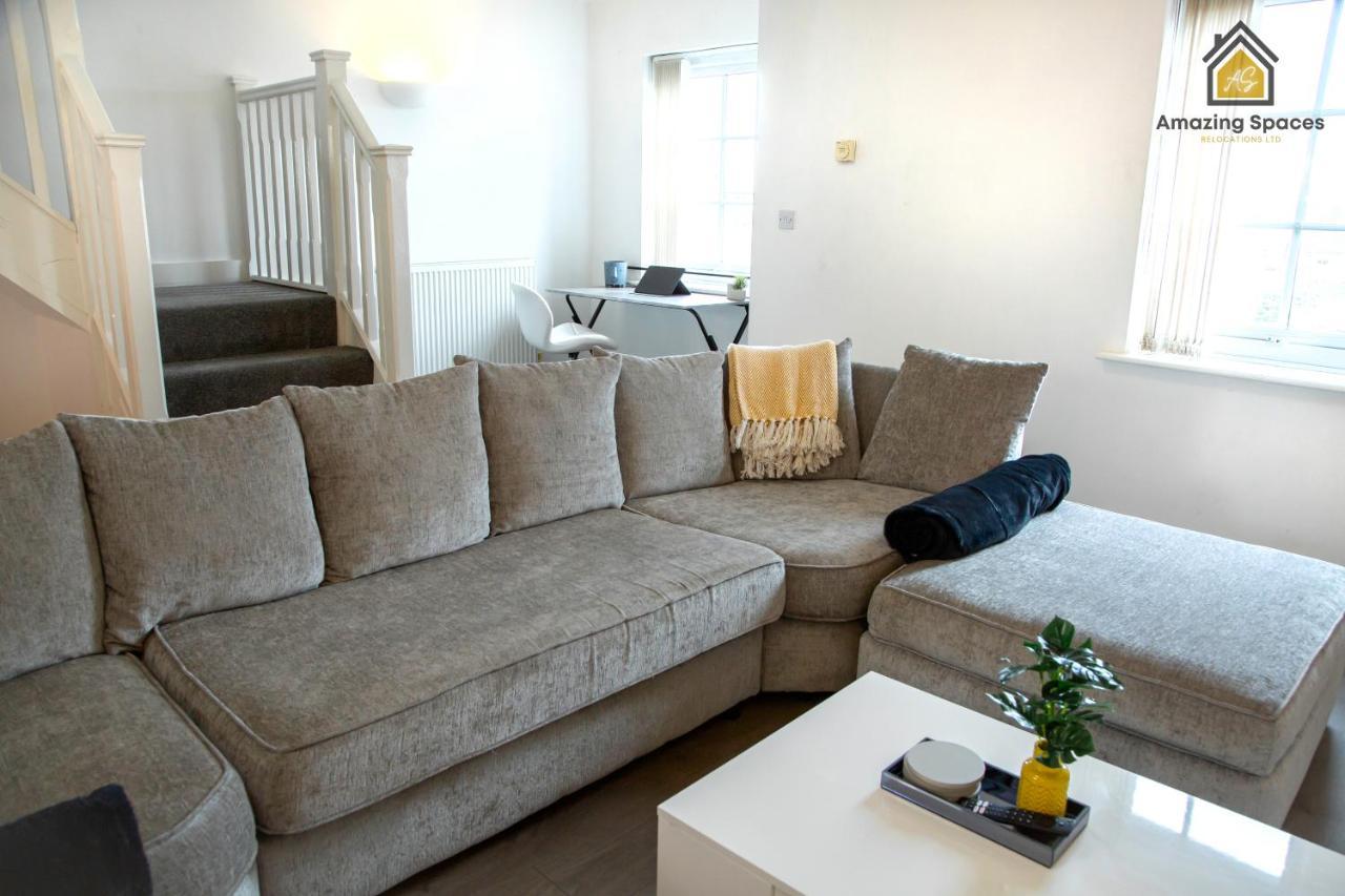 Large Unique 2 Bedroom Duplex Apartment With Private Parking & Free Wifi - Vat Qualifying By Amazing Spaces Relocations Ltd Warrington Eksteriør billede