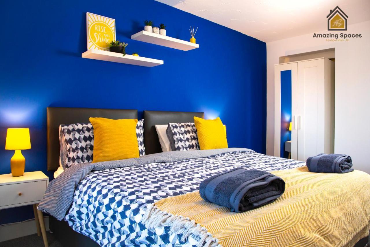 Large Unique 2 Bedroom Duplex Apartment With Private Parking & Free Wifi - Vat Qualifying By Amazing Spaces Relocations Ltd Warrington Eksteriør billede
